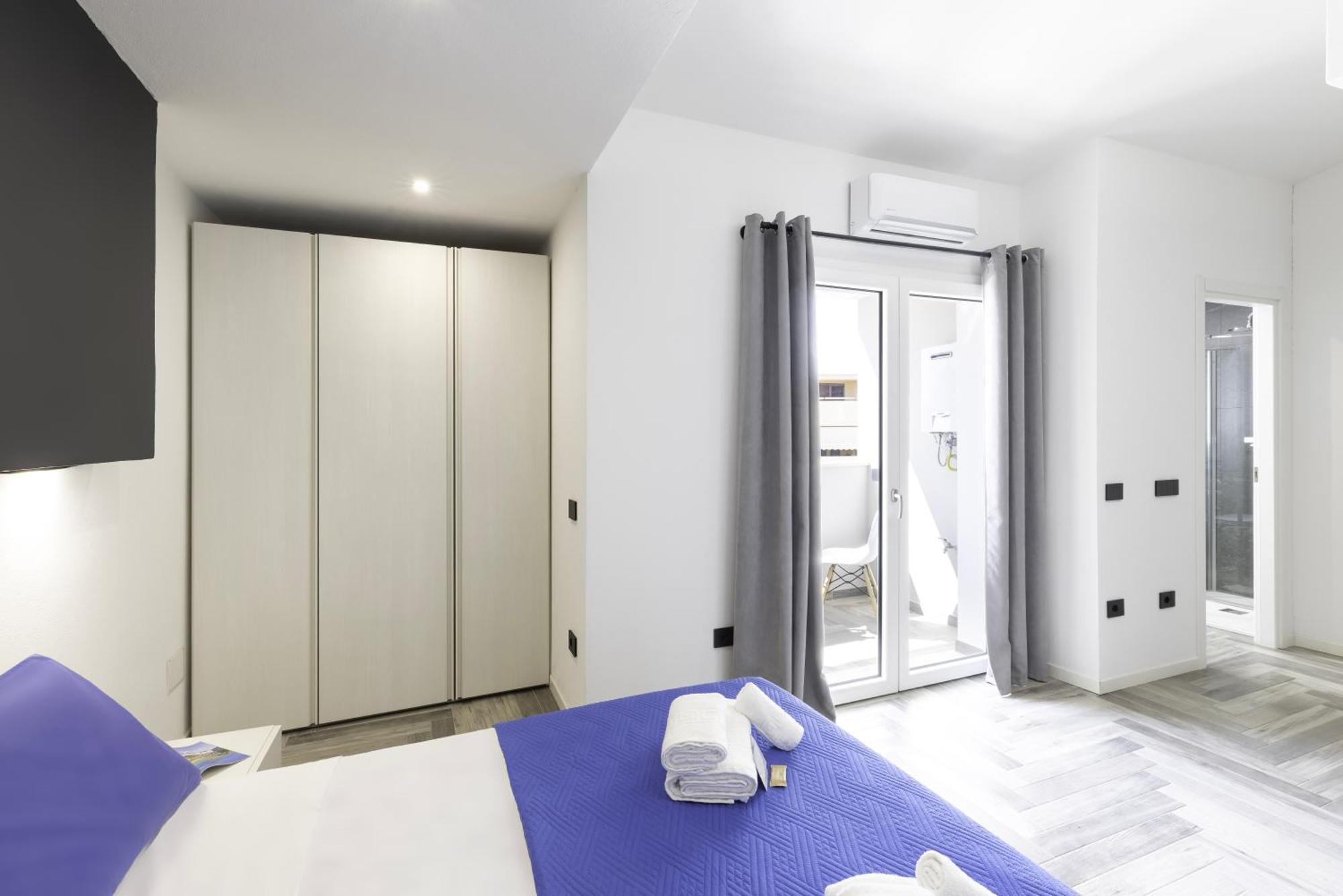 Stanza Idromassaggio Hotell Quartu SantʼElena Exteriör bild