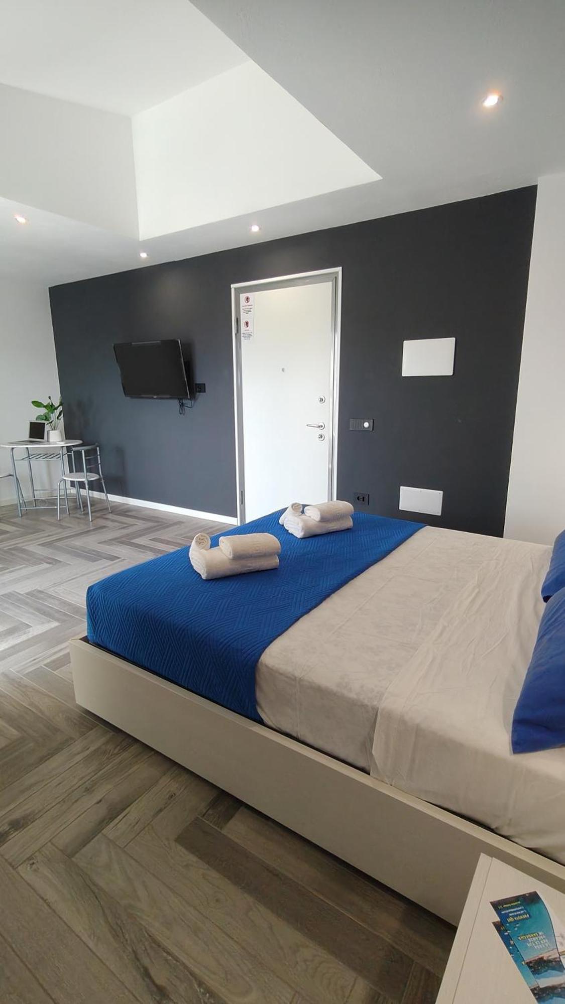 Stanza Idromassaggio Hotell Quartu SantʼElena Exteriör bild