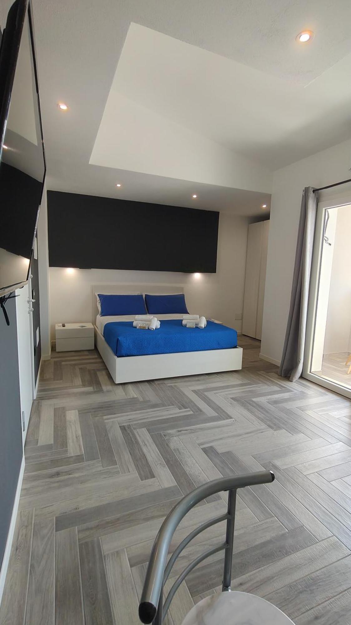 Stanza Idromassaggio Hotell Quartu SantʼElena Exteriör bild